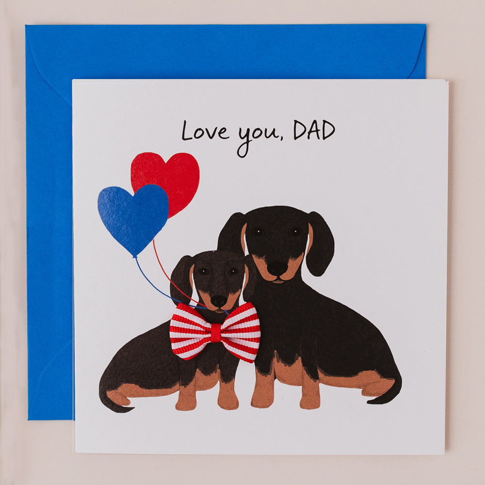 BW122-Apple & Clover-Dachshund-Card-Bow