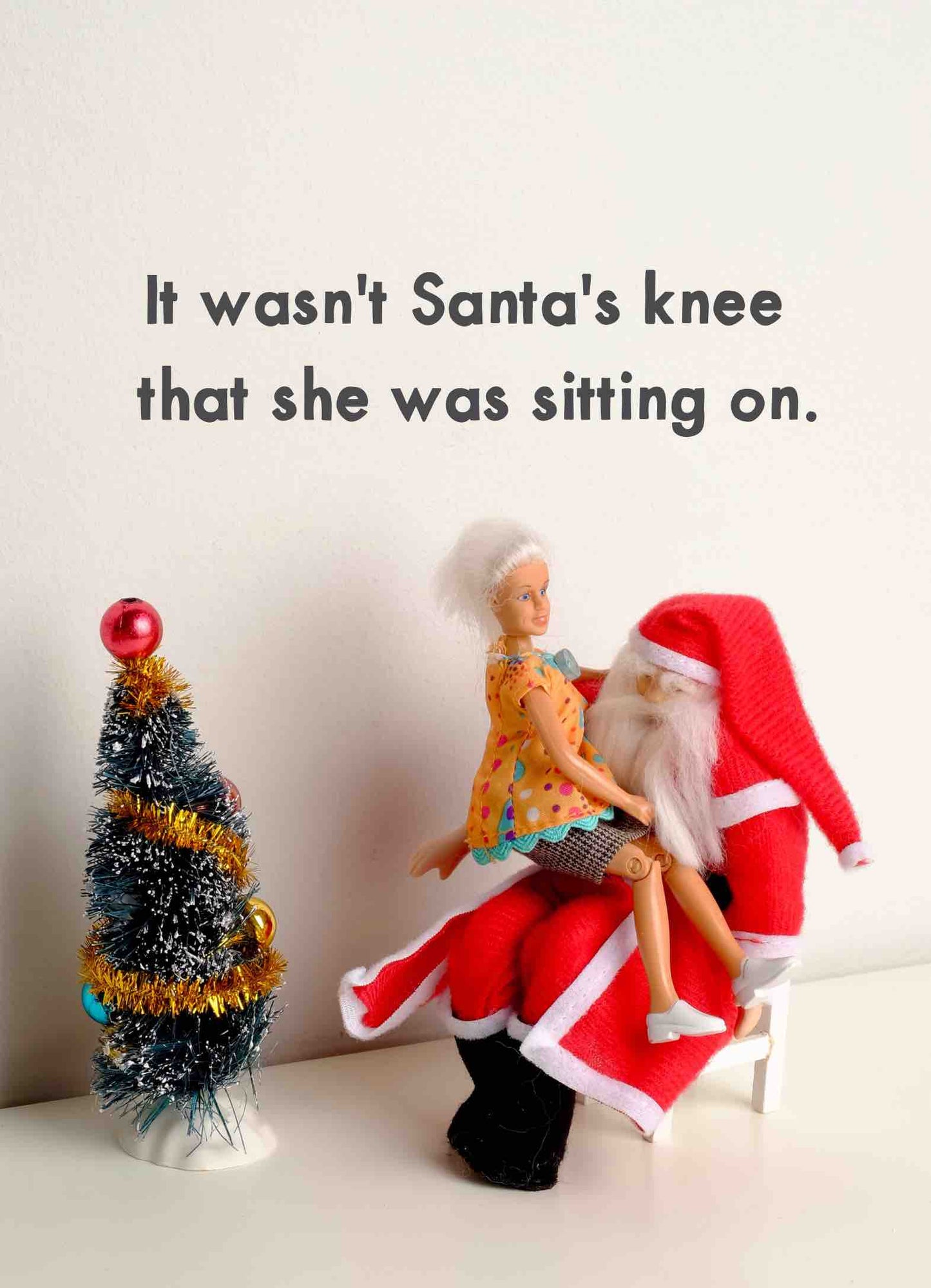 JJC003-Bold & Bright-Santa Knee-Xmas Card-Jeffrey & Janice