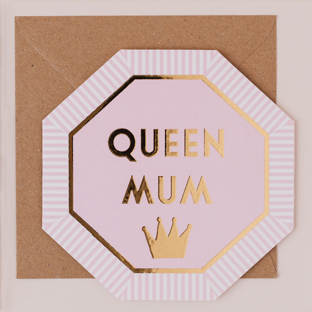 HE110-Apple & Clover-Queen Mum-Card-Henley