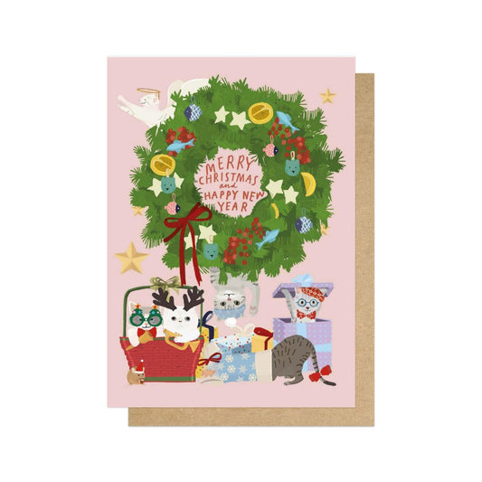 HANMEL066C-East End Prints-Cats Under Wreath-Xmas Card-Hanna Melin