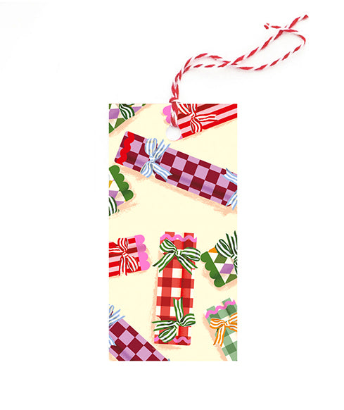 BG026-Noi-Xmas Gift Tags-10 Tags Threaded With Red And White Twine