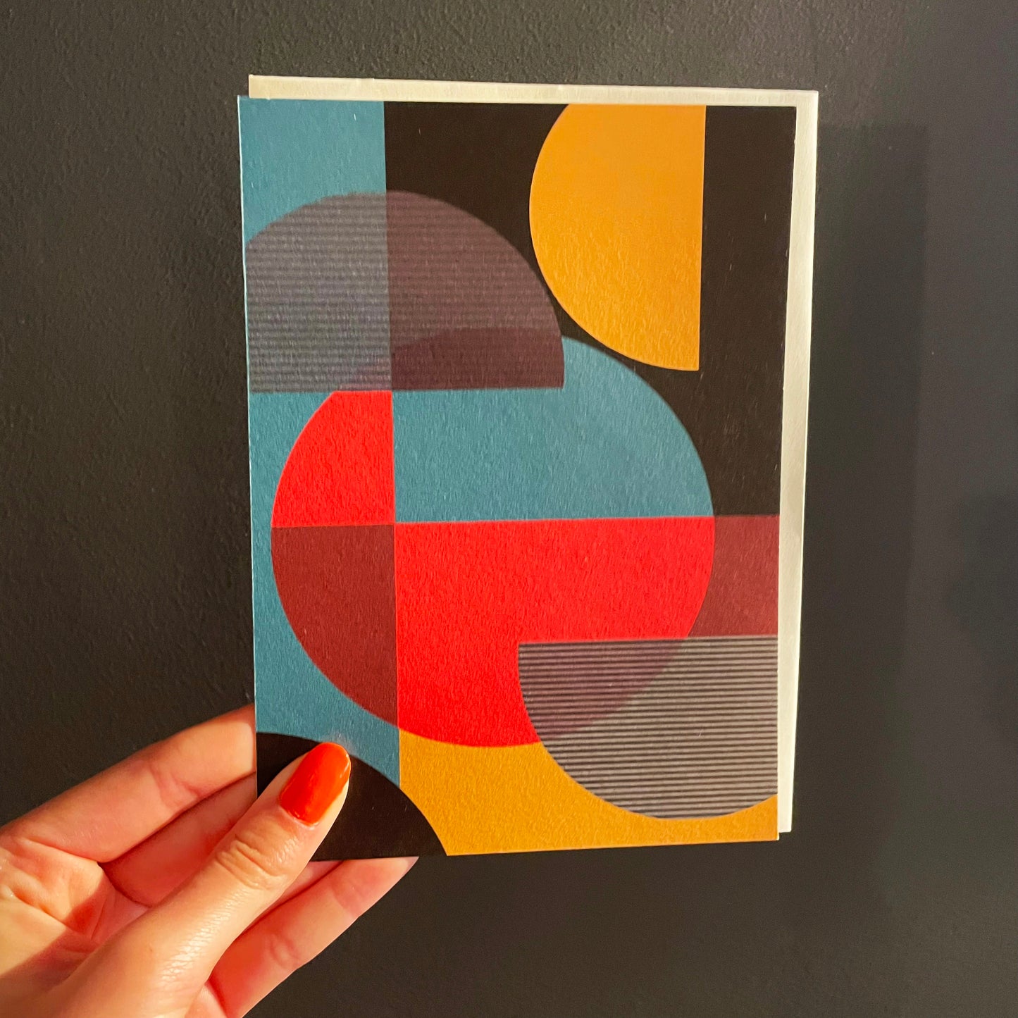 GF019-Rocket68-Geo Abstract Red-Card-Graphic Form